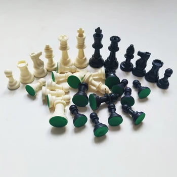 32 Vnt. Plastikinių Tarptautinės Šachmatų Šachmatų Žaidimas Pėstininkai Statulėlės Vienetų Turnyro Chessmen Šachmatų Lenta Priedai
